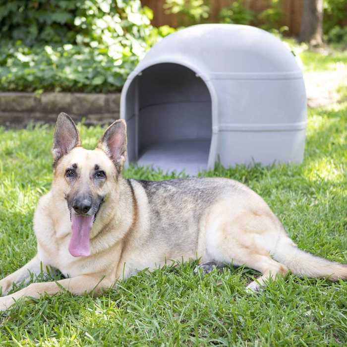 Petmate Husky Dog House